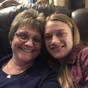 Meet your Posher, Sandy